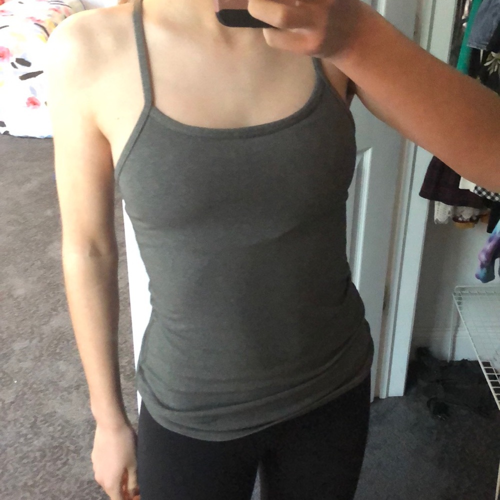 Lululemon workout tank